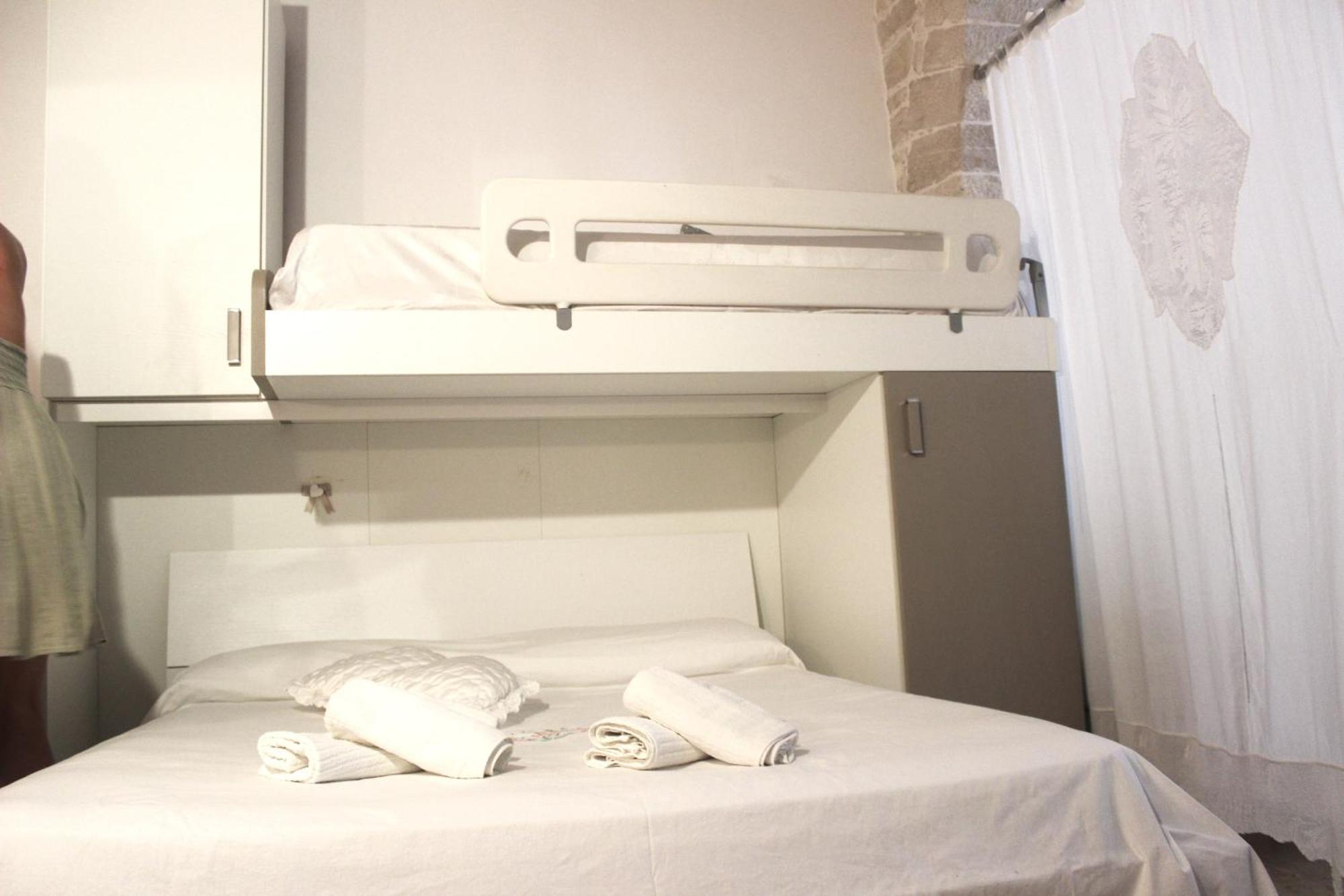 Rubini'S House Hotel Giovinazzo Buitenkant foto