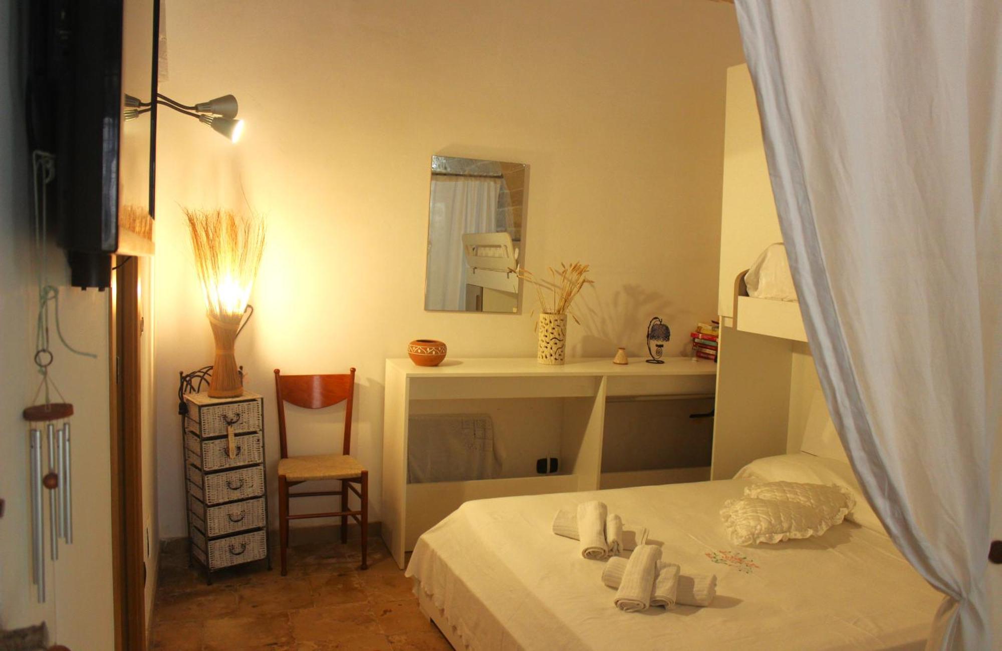 Rubini'S House Hotel Giovinazzo Buitenkant foto