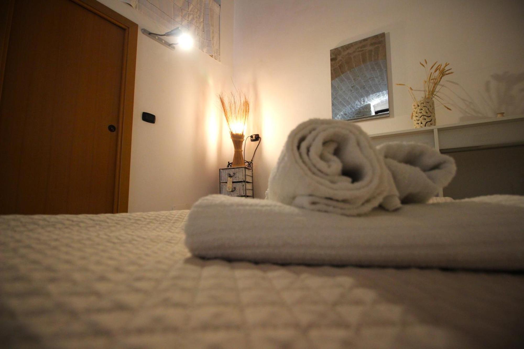 Rubini'S House Hotel Giovinazzo Buitenkant foto
