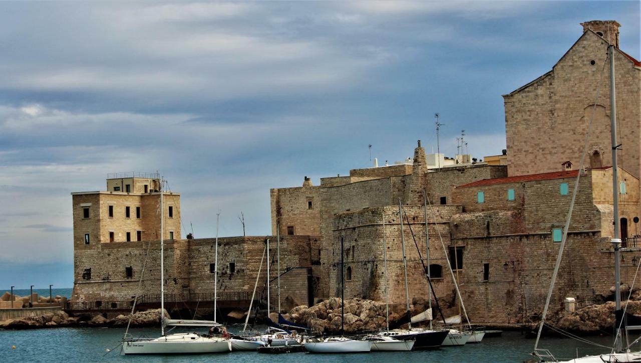 Rubini'S House Hotel Giovinazzo Buitenkant foto